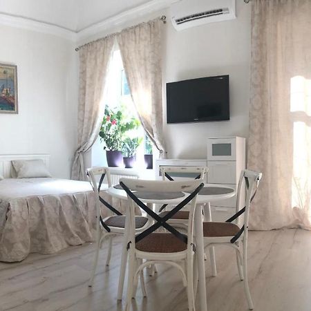 The Gardenapartments Odesa Exterior photo